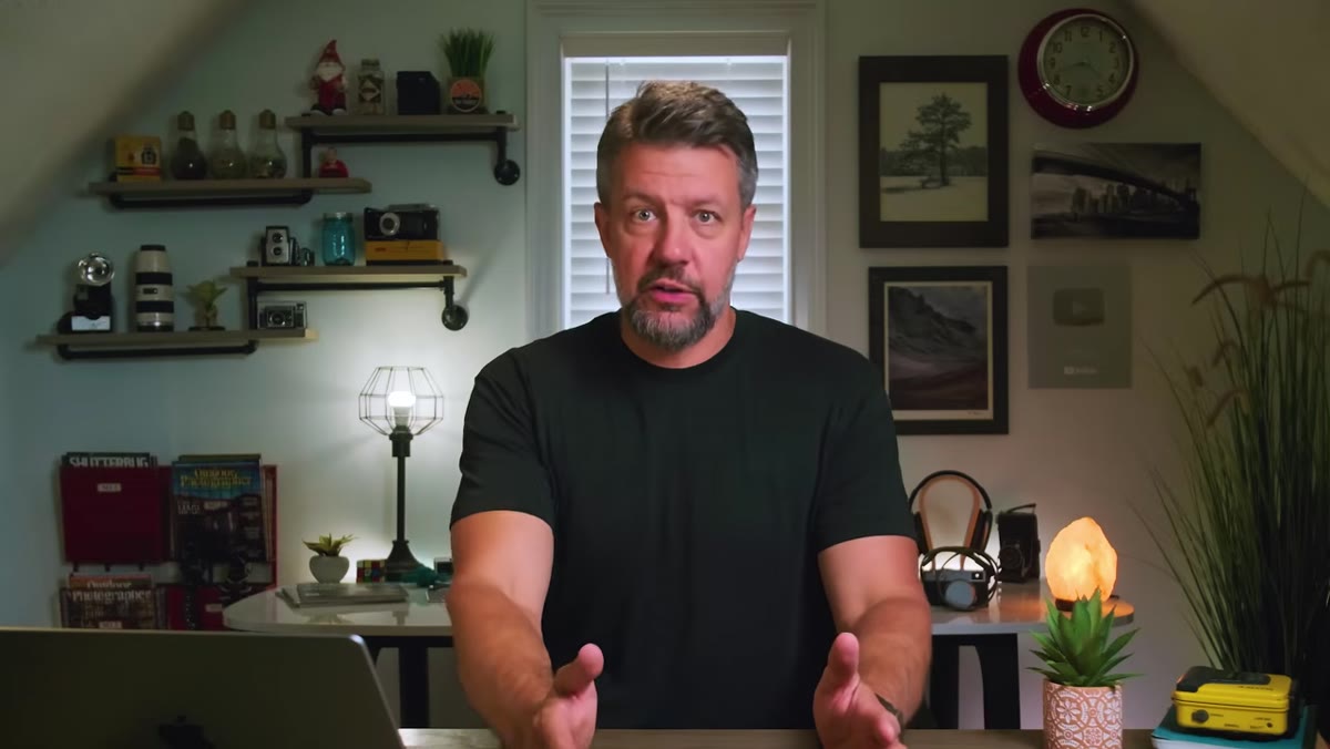 Discussion of camera resolution and practical print size requirements