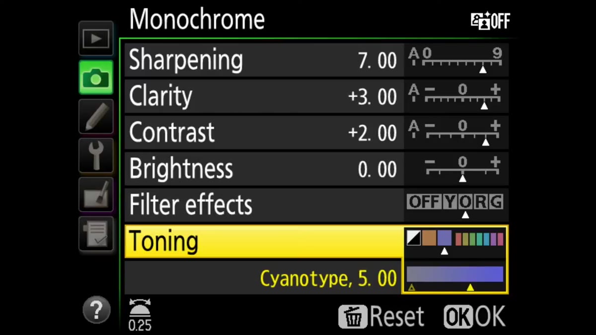 Nikon D810 toning sub-menu with split-tone controls