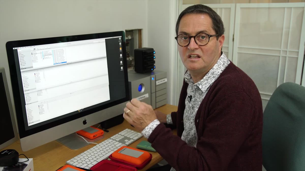 Ten subfolders being created inside the new job folder